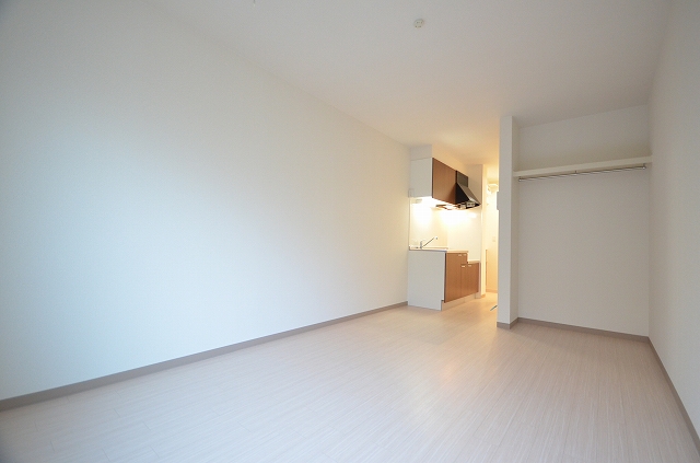 居室・リビング　別号室の写真