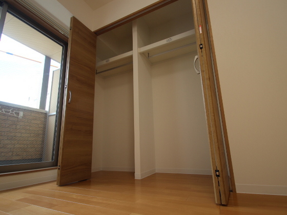 収納　※別部屋の写真です