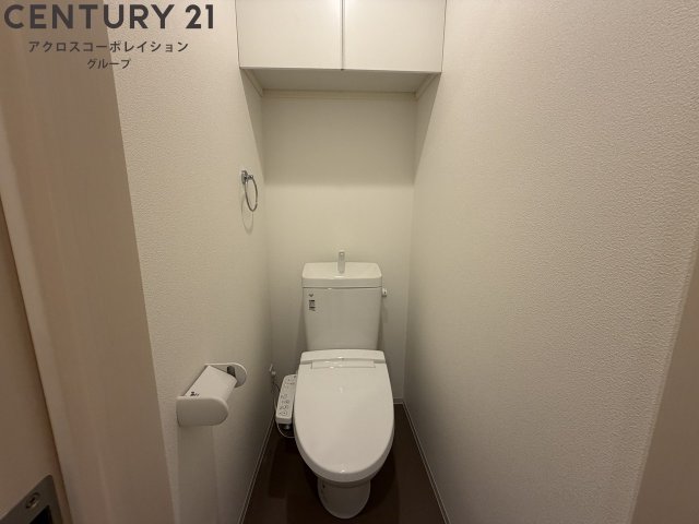 トイレ　温水洗浄便座