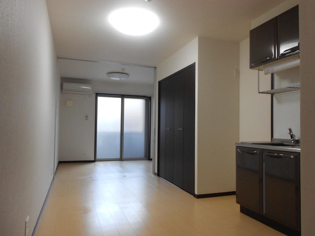 居室・リビング　同タイプ同モデルを使用