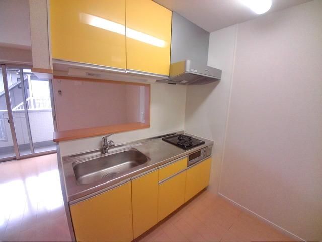 キッチン　2口グリル付ガスシステムキッチン