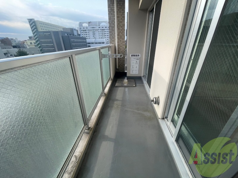 バルコニー　バルコニーです。洗濯物を干したり一息ついたりできますね！