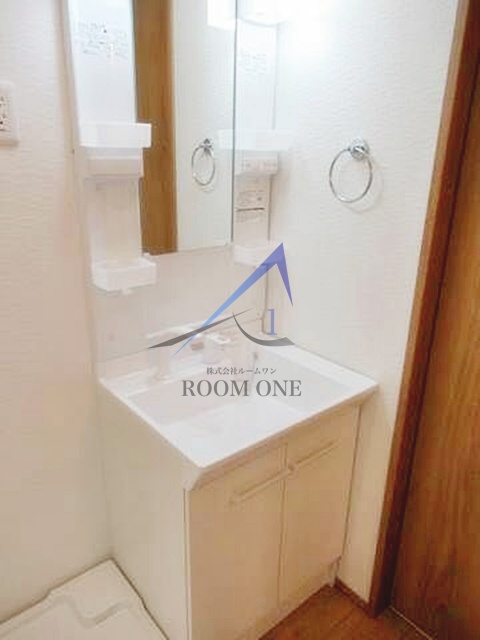 洗面設備　洗面台です。