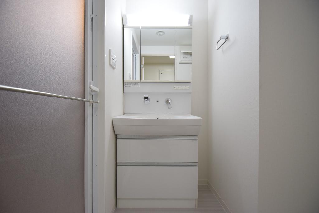 洗面設備　洗髪洗面化粧台