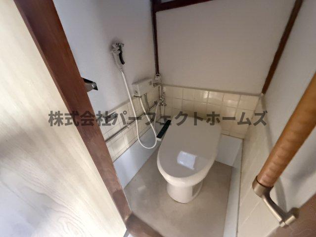 トイレ　コンパクトで使いやすいトイレです