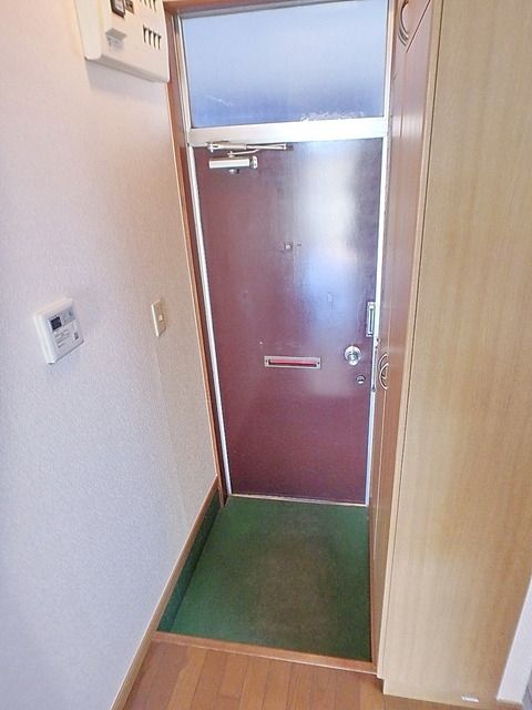 玄関　★シューズボックス付き玄関★