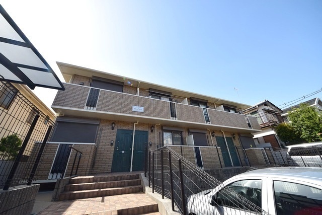 建物外観　閑静な住宅地