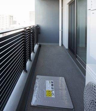 バルコニー