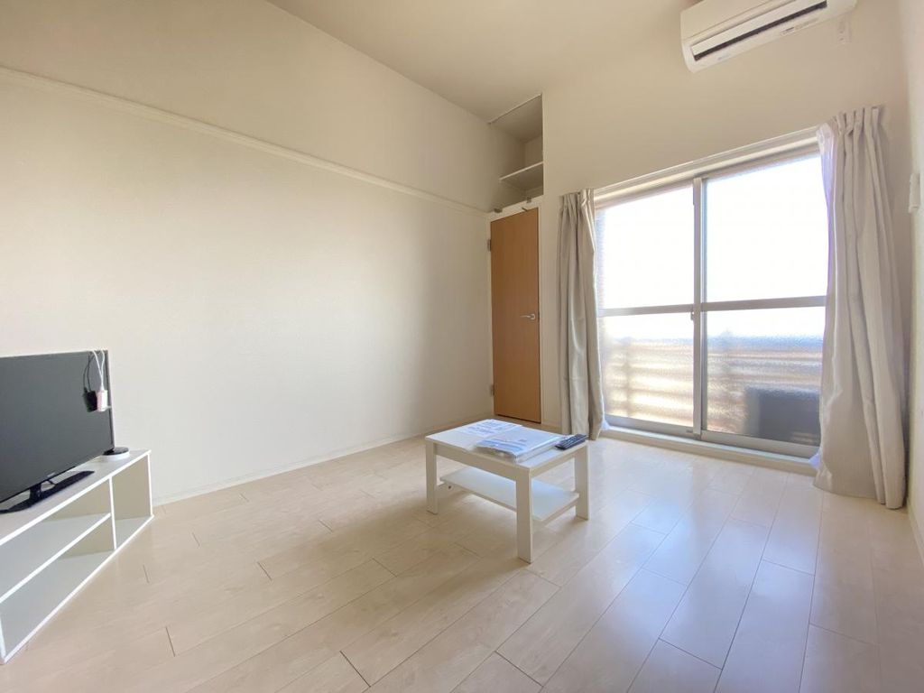 居室・リビング　★お問い合わせはタウンハウジング町田店まで★