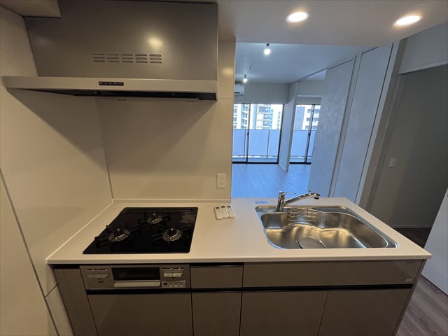 キッチン　※別部屋写真参照