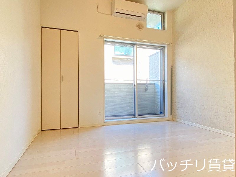 バルコニー　同型タイプの為、現状を優先いたします。