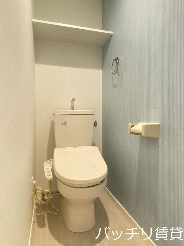 トイレ　同型タイプの為、現状を優先いたします。