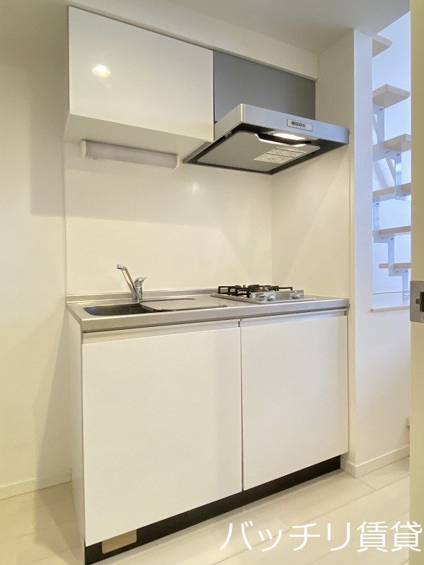 キッチン　同型タイプの為、現状を優先いたします。