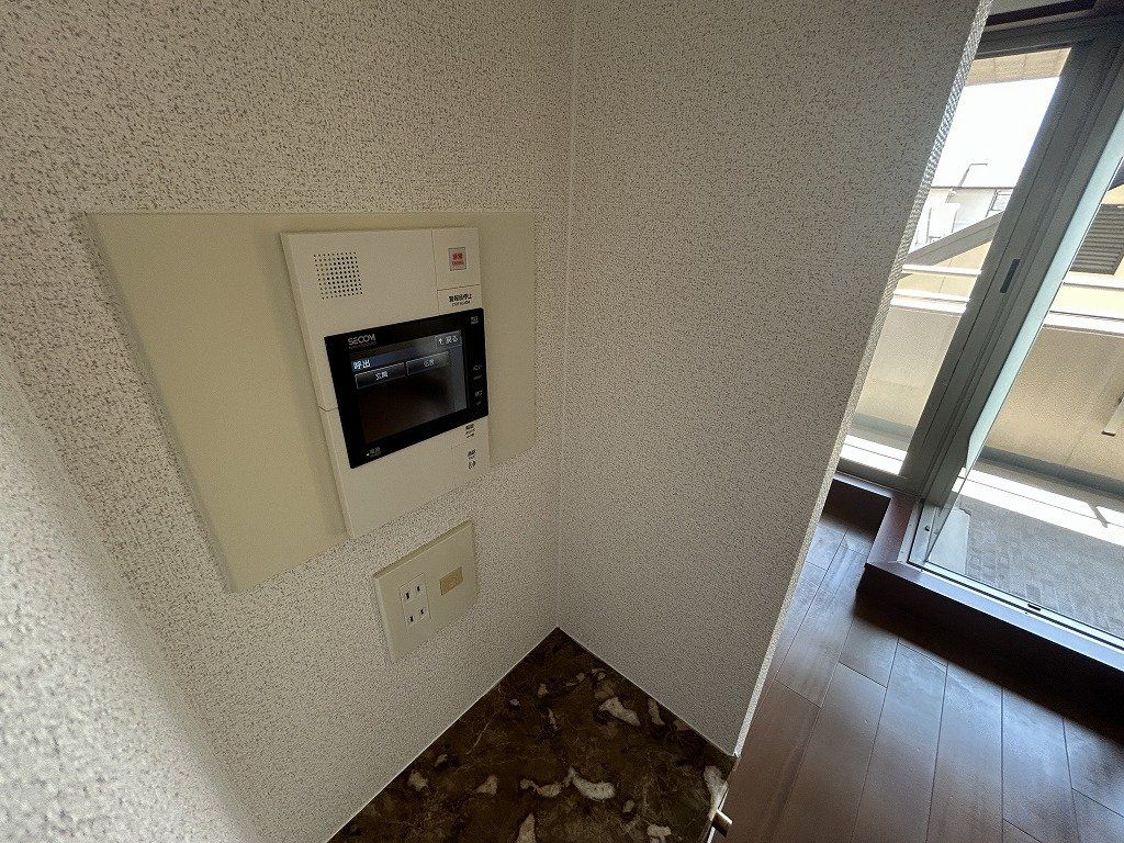 その他設備　モニター付きインターホン