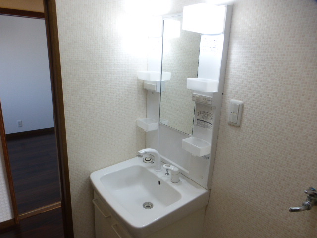 洗面設備　人気設備　シャンプードレッサー付