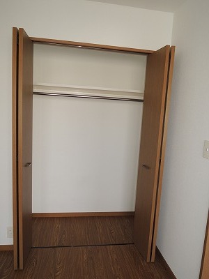 収納　クローゼットです別号室の参考写真になります。