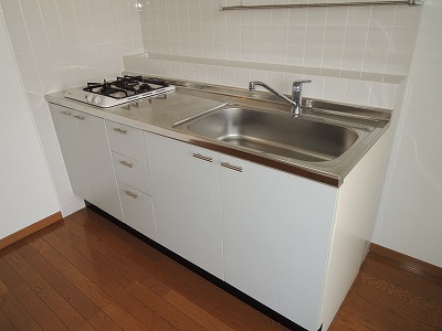 キッチン　システムキッチンです別号室の参考写真になります。