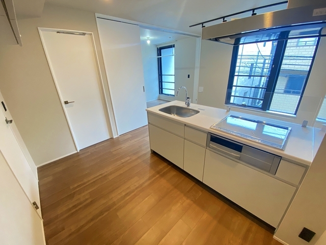 キッチン　２０２５年１０月撮影