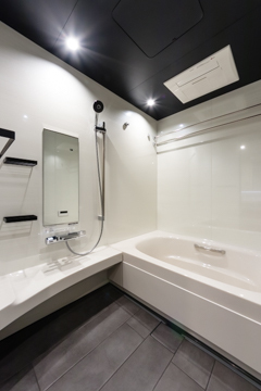 バス・シャワールーム　バス