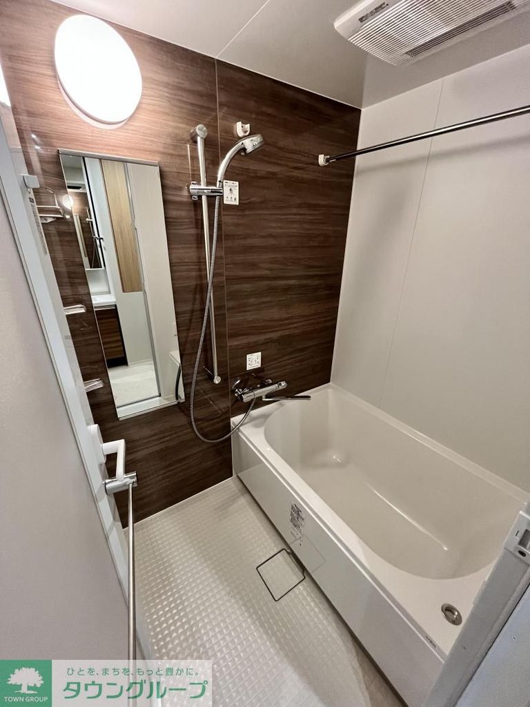 バス・シャワールーム　※別部屋参考写真