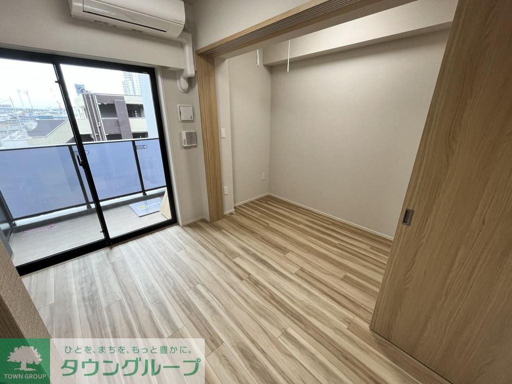 居室・リビング　※別部屋参考写真