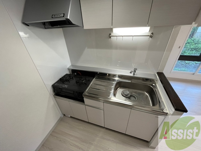 キッチン　ガスコンロが設置されているので購入の必要もありません。