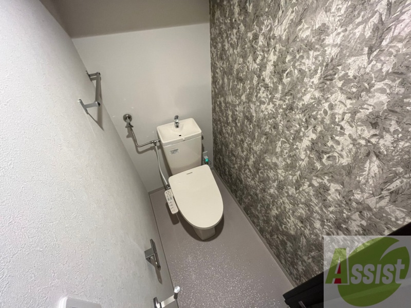 トイレ　ウォシュレット機能がついたトイレ。安心して使用できますね。