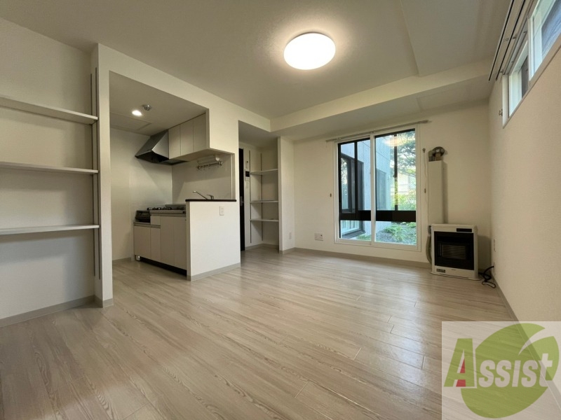 居室・リビング　広くてキレイなお部屋が広がっていて、充実した生活が送れそう。