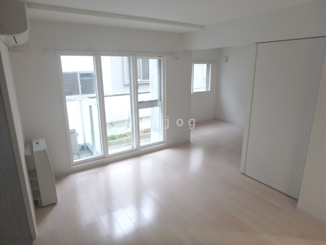 居室・リビング　居室