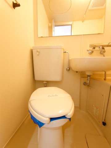 トイレ　別部屋参考写真
