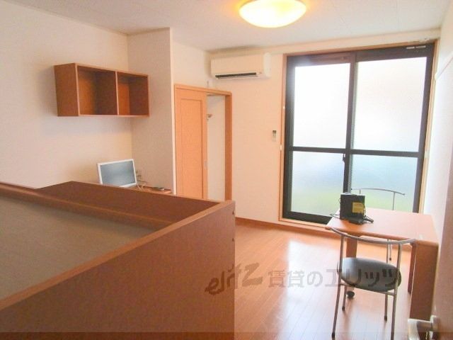 居室・リビング　洋室