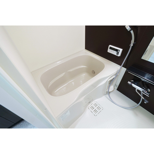 バス・シャワールーム　日々の疲れを癒すお風呂付です