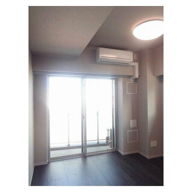 居室・リビング　別号室タイプ