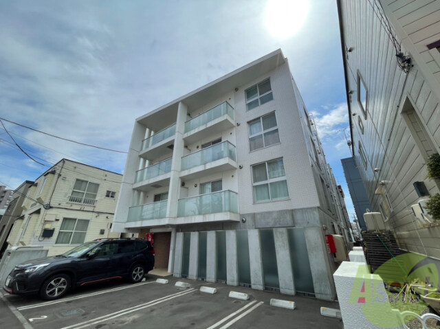 建物外観　札幌市北区北２０条西「スプレンドールノルド２０」