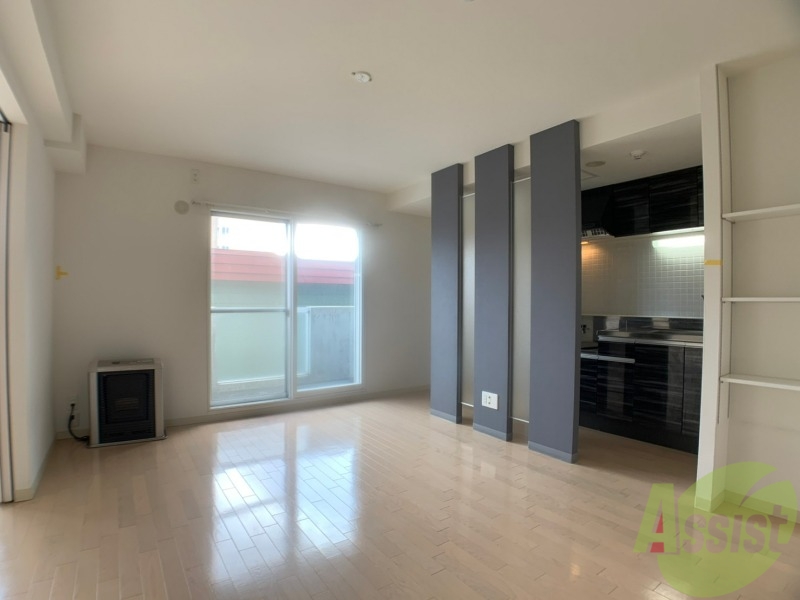 居室・リビング　広くてキレイなＬＤＫが広がっていて、充実した生活が送れそう。