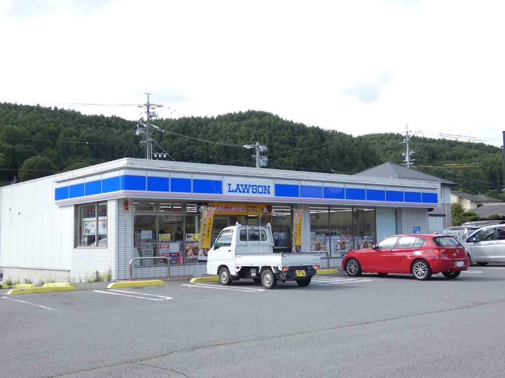 コンビニ　ローソン 茅野米沢店（コンビニ）まで783m