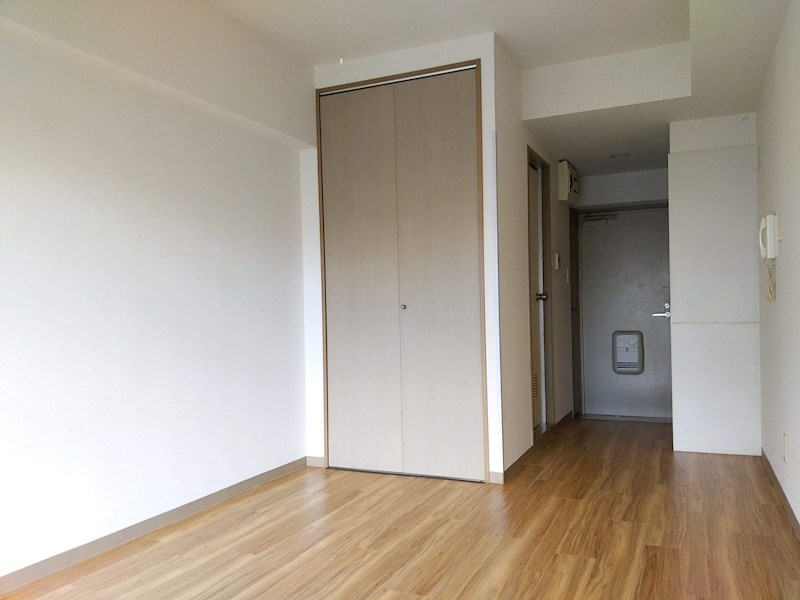 居室・リビング　収納つき！