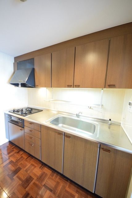 キッチン　作業台の広いキッチン