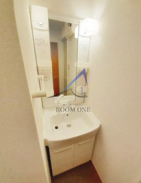 洗面設備　洗面台です。