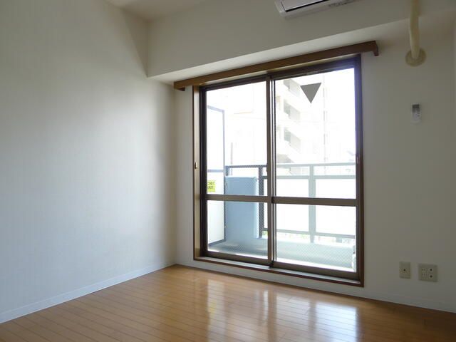 居室・リビング　居室