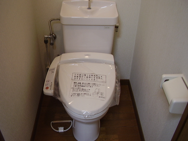 トイレ　別部屋参考用写真