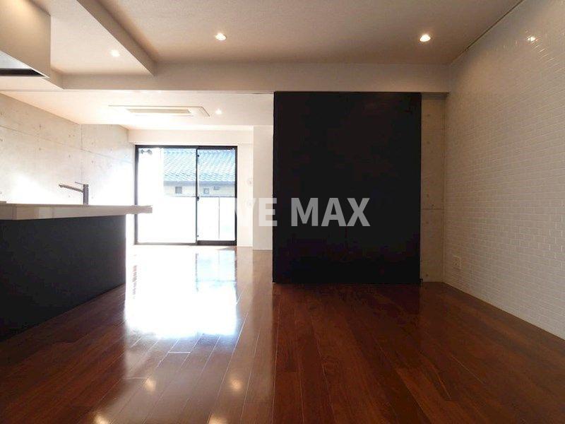 居室・リビング　別号室参考写真