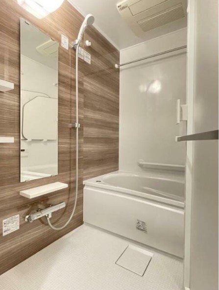 バス・シャワールーム