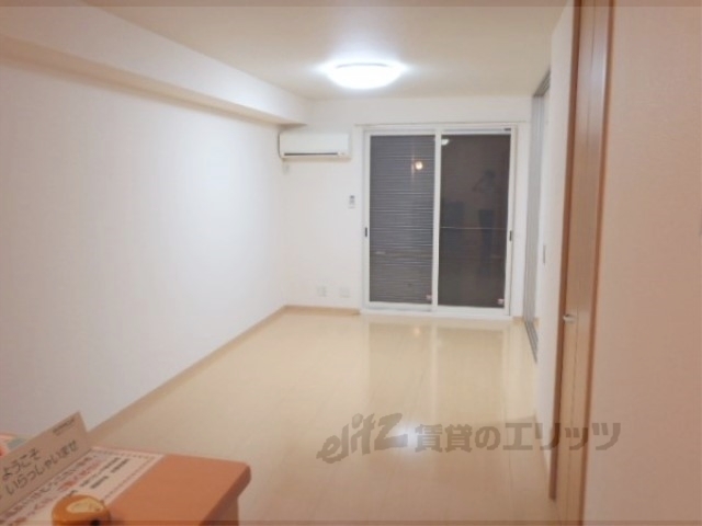 居室・リビング　リビング