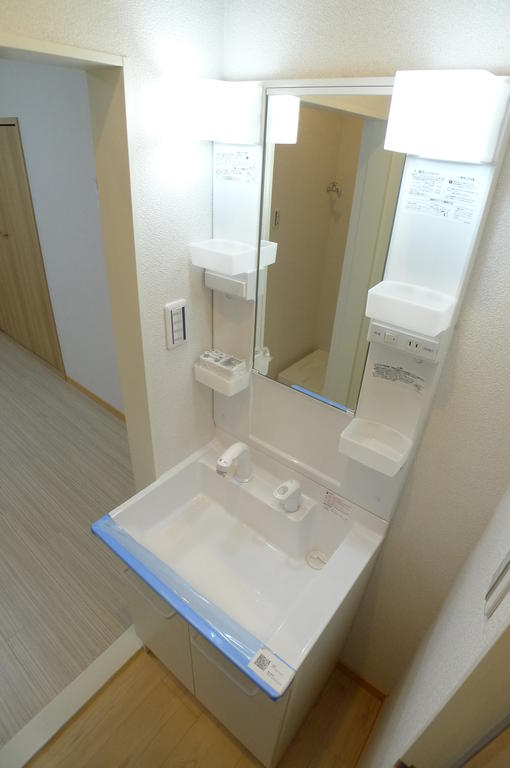 洗面設備　独立洗面台です！