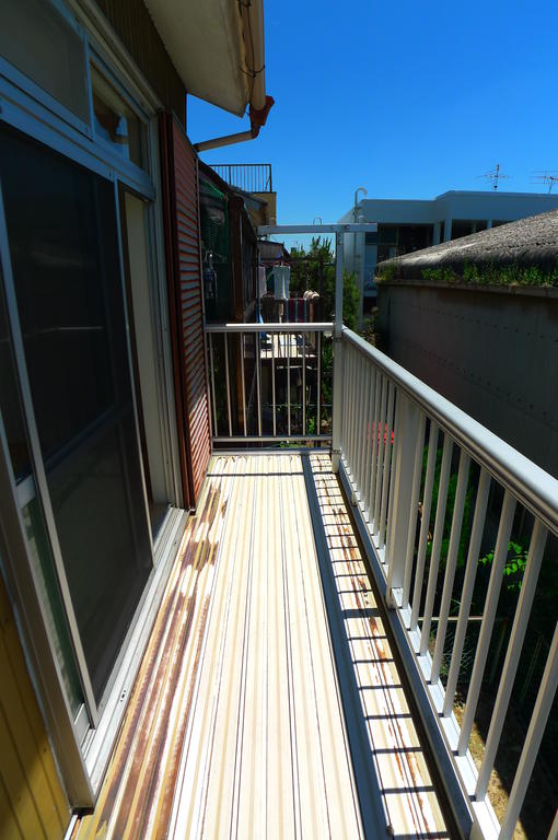 バルコニー　南向きで日当り良好なバルコニー