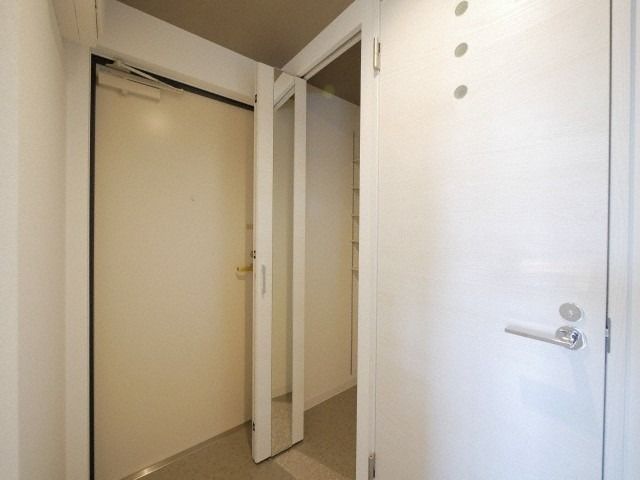 収納　同じ物件の他の号室の写真です