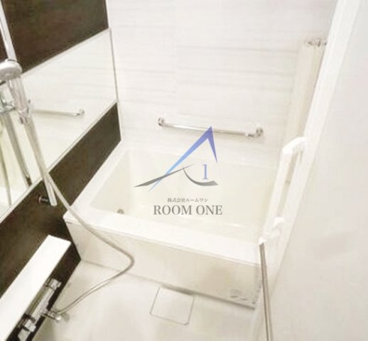 バス・シャワールーム　お風呂です。