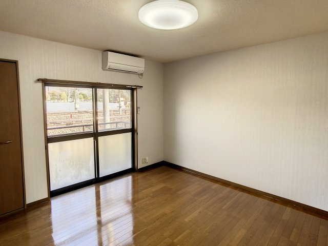 居室・リビング　サンプル写真です