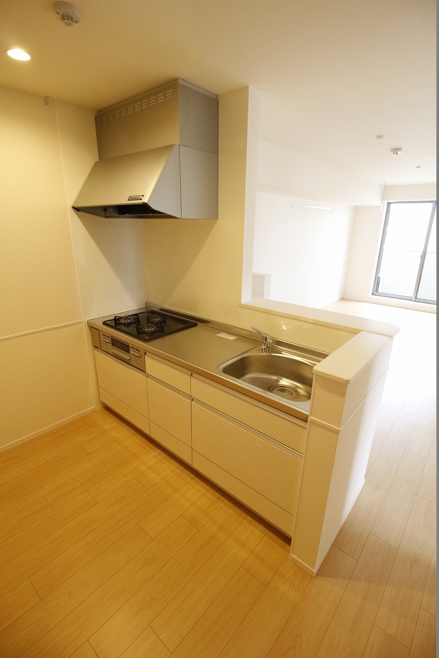 キッチン　別の部屋の写真です